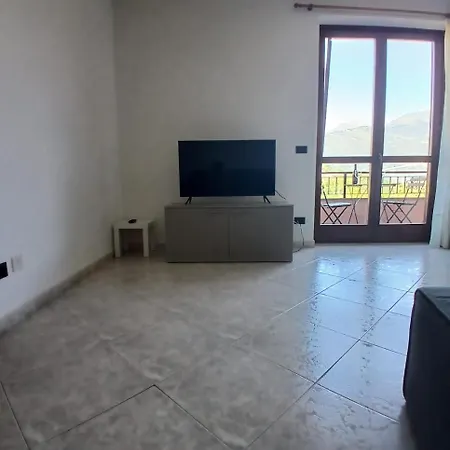 Casa Lory Feriehus Colico